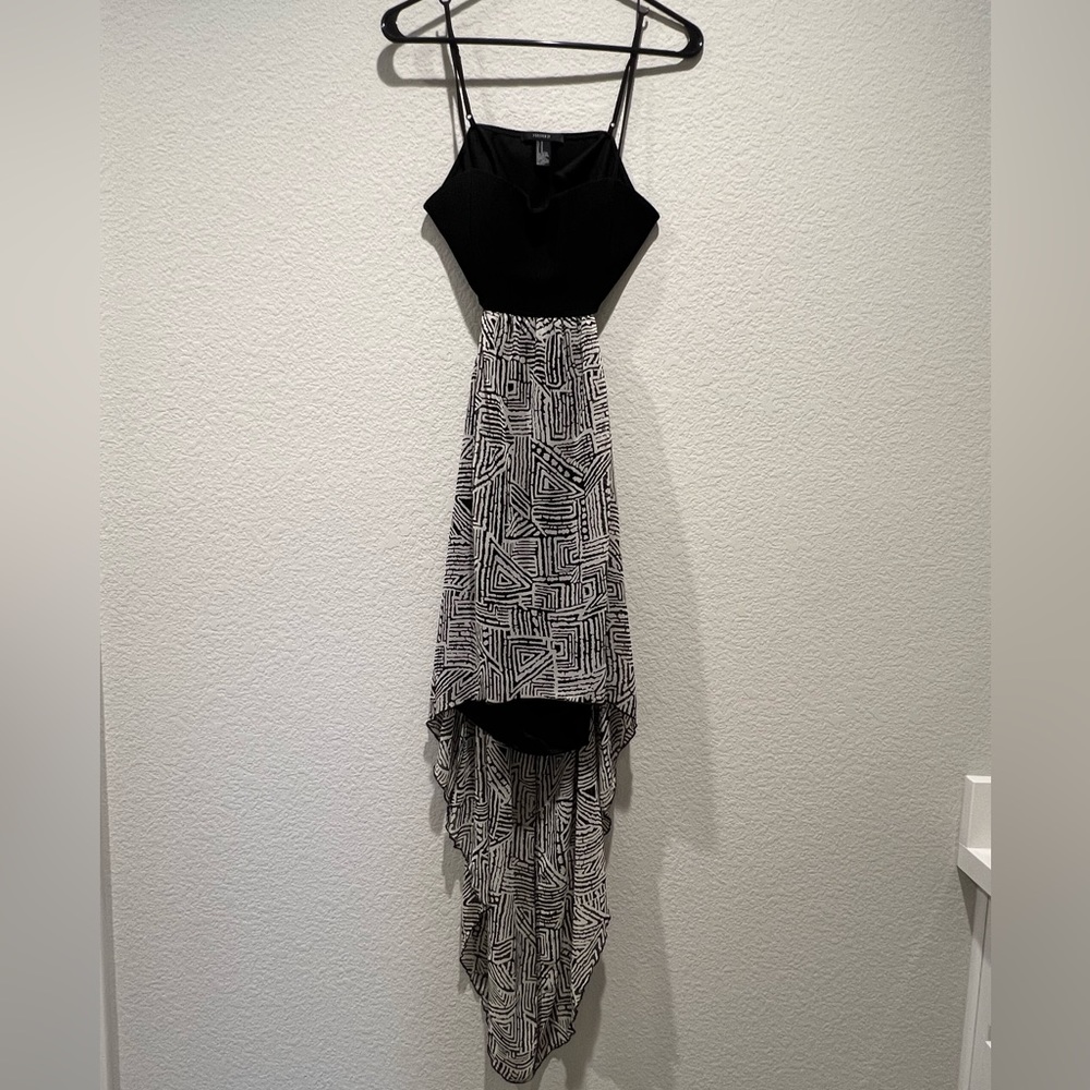 Black and white dress with mid dress